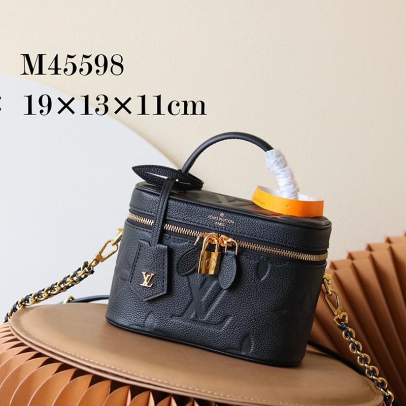LV Handbags Clutches M45598 black
